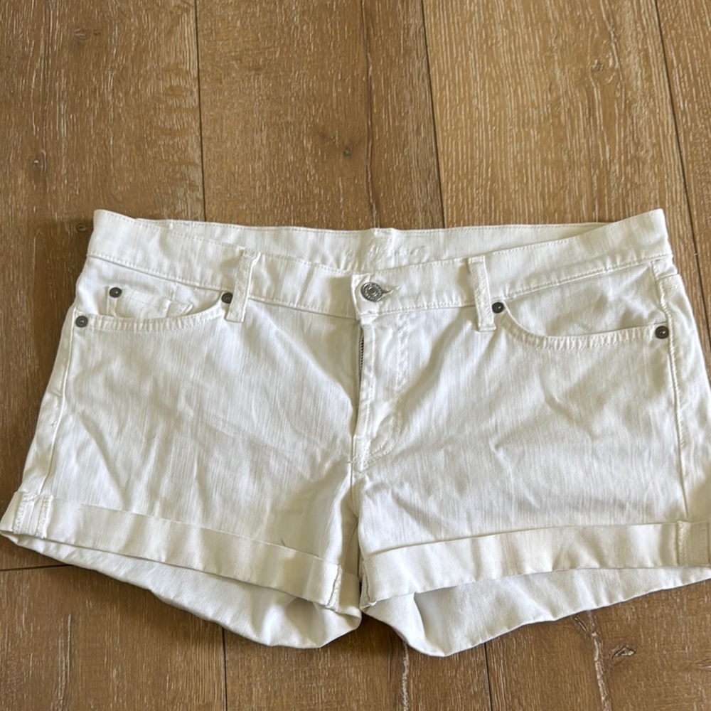 Low rise Women's White Denim Shorts